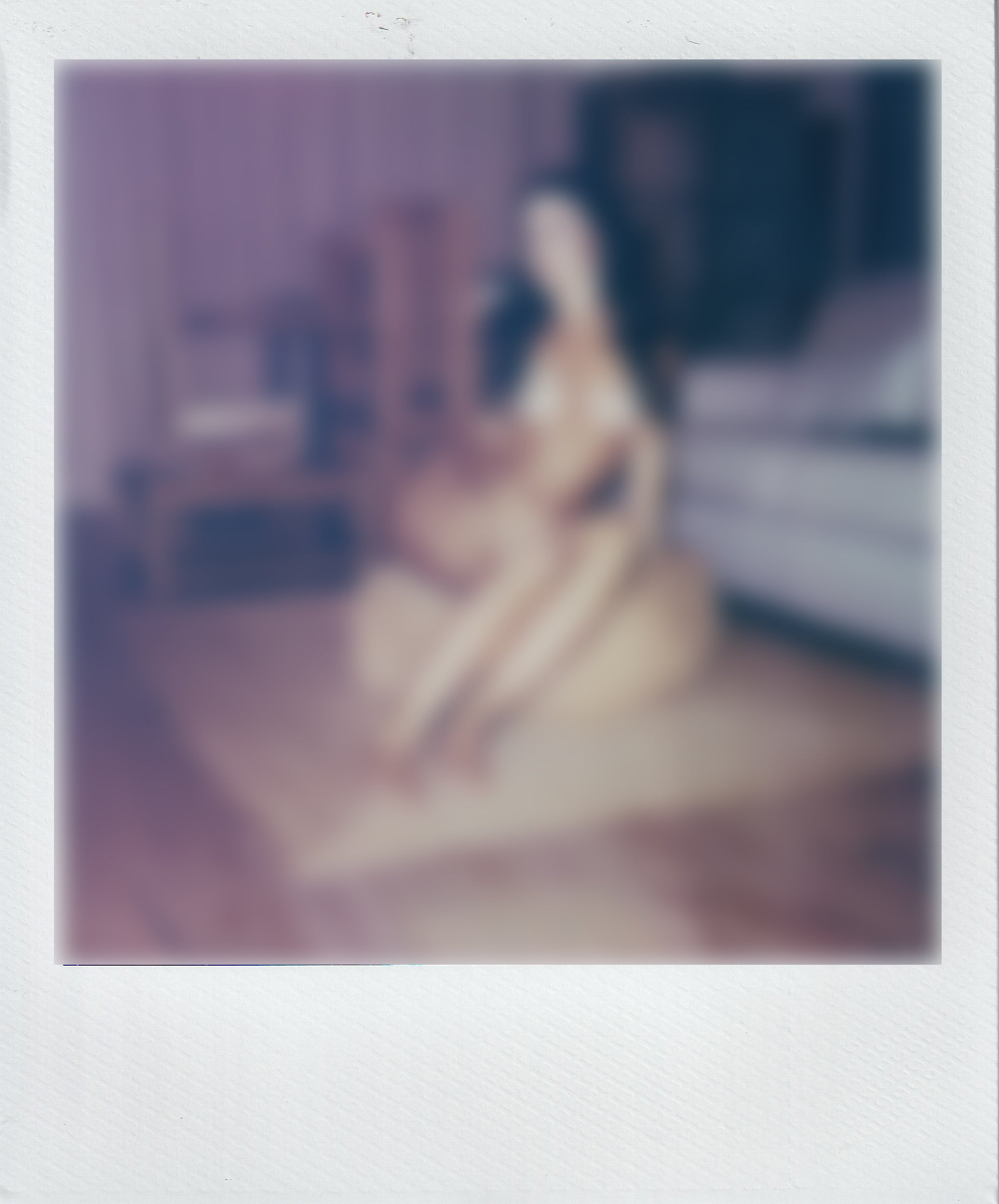 Elena Maraga Polaroid N.11
